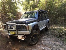 Deflektor kapoty vozu Nissan Patrol Y60 (1987-1997)