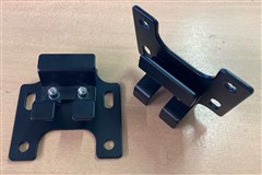 Úchyty / držáky markýzy k expediční zahrádce