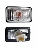 Boční blinkry na blatníku Nissan Patrol Y60 / Y61 / K160/K260 Boční blinkry na blatníku Nissan Patrol Y60 / Y61 / K160/K260