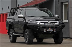 Přední nárazník s plotnou pro naviják MorE4x4 Mitsubishi L200 (19-)