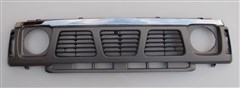 Přední maska Nissan Patrol Y60 do roku 1995 šedá