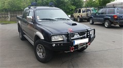 Přední pevnostní nárazník Mitsubishi L200 (96-05) Přední pevnostní nárazník Mitsubishi L200 (96-05)