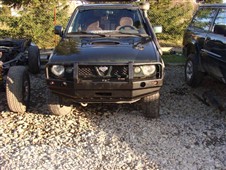 Přední pevnostní nárazník Ford Maverick