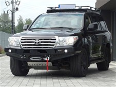 Přední pevnostní nárazník Toyota LC 200 bez bullbaru