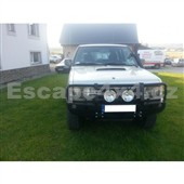 Přední pevnostní nárazník Opel Monterey / Isuzu Trooper