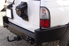 Zadní pevnostní nárazník Toyota LC 95 Zadní pevnostní nárazník Toyota LC 95