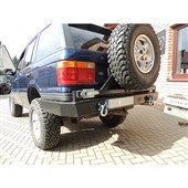 Zadní pevnostní nárazník Land Rover Range Rover P38 s držákem rezervy Zadní pevnostní nárazník Land Rover Range Rover P38 s držákem rezervy