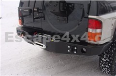 Zadní pevnostní nárazník Nissan Patrol Y60 s plotnou na naviják Zadní pevnostní nárazník Nissan Patrol Y60 s plotnou na naviják