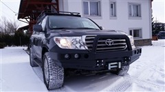 Přední pevnostní nárazník Toyota LC 200 Přední pevnostní nárazník Toyota LC 200