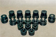 Body lift mezi karoserii a rám Mitsubishi Pajero II (91-00) - 5 dv. Body lift mezi karoserii a rám Mitsubishi Pajero II (91-00) - 5 dv.