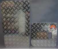 Alu výplň pátých dveří Toyota Land Cruiser 70