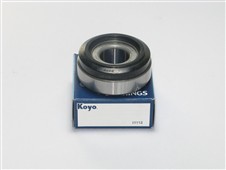 Ložisko a těsnění svislého čepu Koyo na přední nápravy Nissan Patrol Y60/61