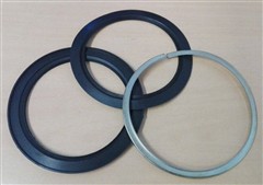 Sada těsnění na kouli nápravy Nissan Patrol Y61