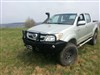 Přední pevnostní nárazník Toyota Hilux (06-11)